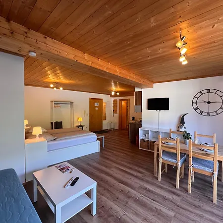 City-apart Stadt Apartamento *